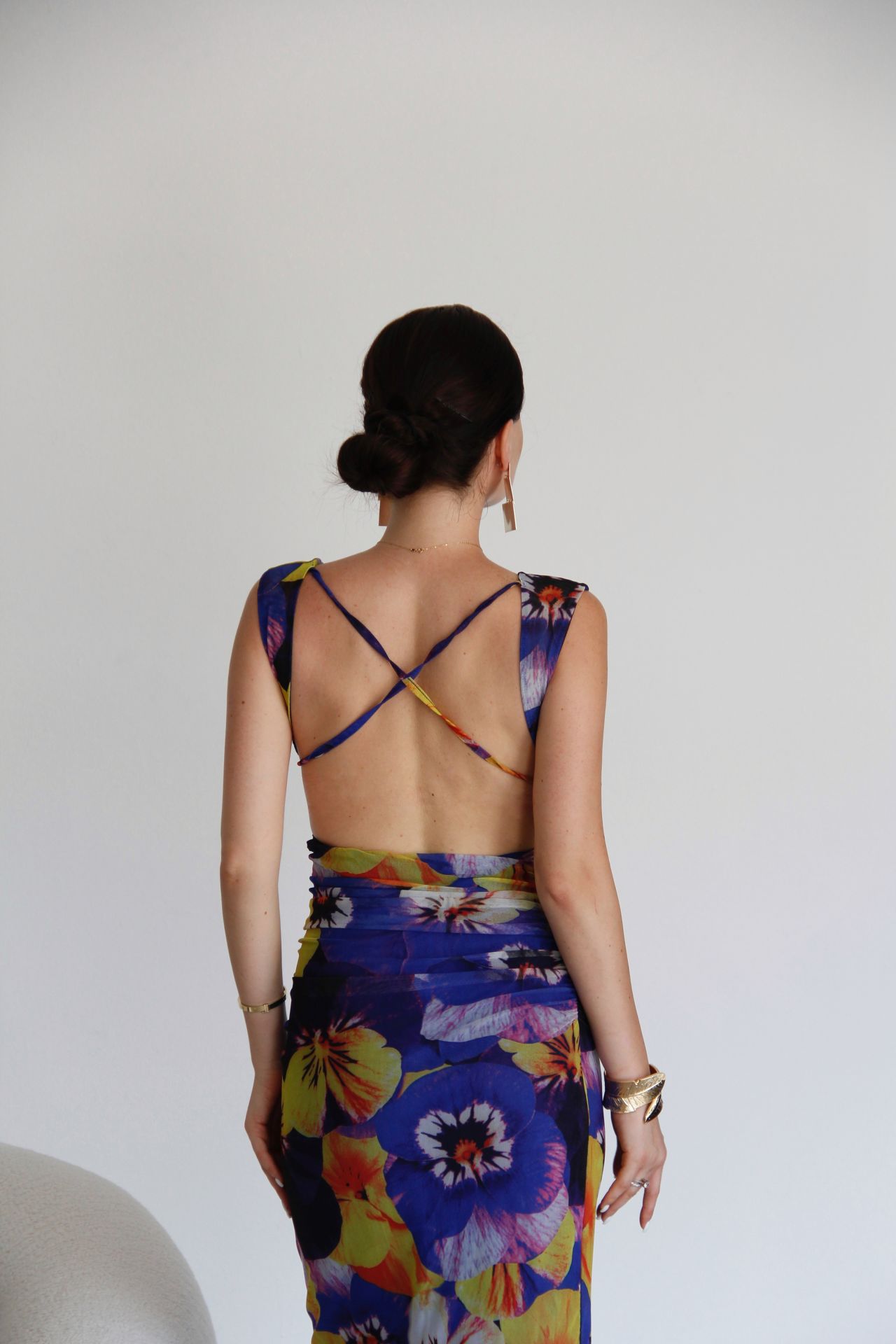 Julidress Çiçek Desenli Sırt Dekolteli Astarlı Yazlık Premium Tül Elbise Elbise