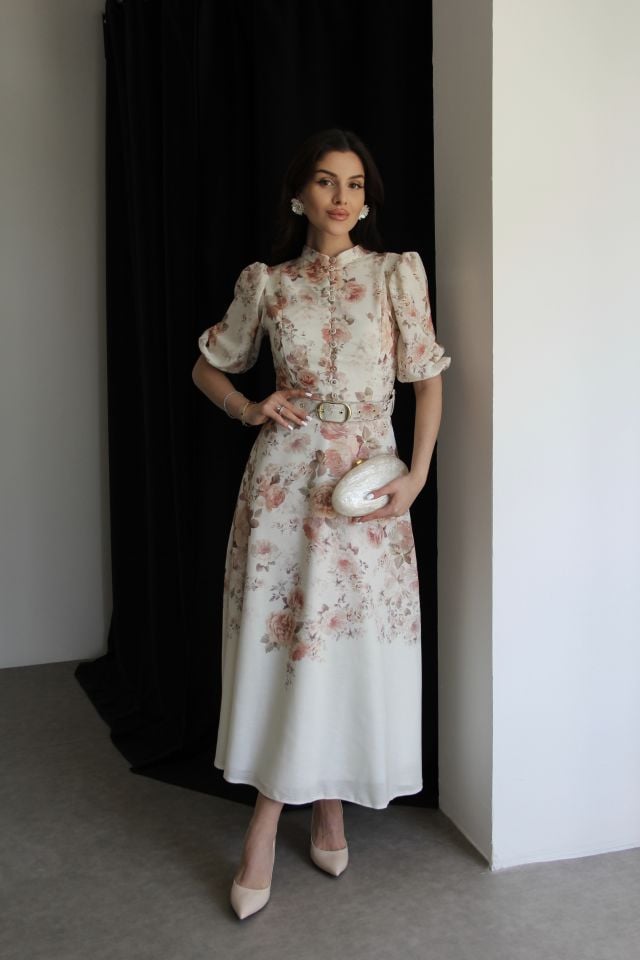 Çiçek Desenli Boydan Düğmeli Dik Yaka KEMERLİ Kısa Kol Midi Boy Premium Tasarım Keten Elbise