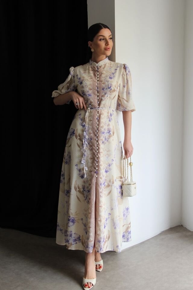 Boydan Düğme Detaylı Dik Yaka ince Kuşaklı Premium Tasarım Keten Elbise