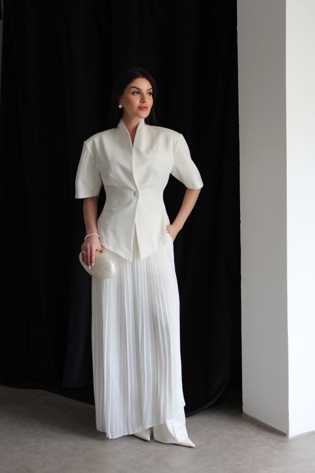 Tasarım Tek Düğme Ceket ve Çıkabilir Piliseli Etekli Pantolon Alt Üst Premium 3'lü Takım