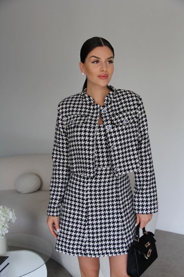 Kaz Ayağı Deseni Askılı Mini Elbise ve Kısa Crop Ceketli Premium Tüvit  Takım