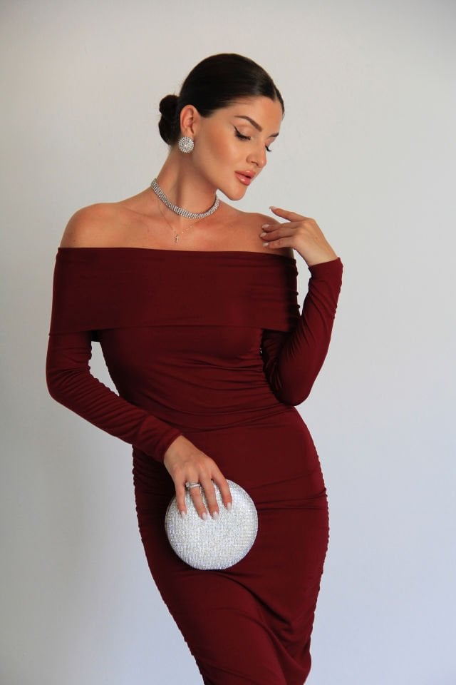 Bordo Madonna Yaka Drapeli Uzun Kollu Maxi Uzun Boy Sandy Kumaş Premium Elbise