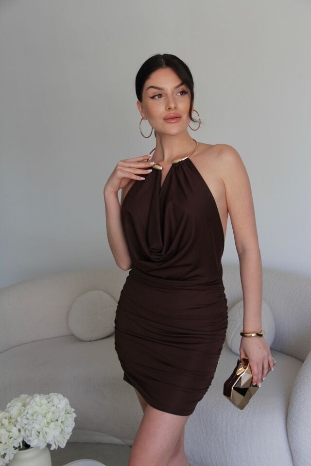 Gold Kolye Yakalı Sırt Dekolteli Bodycon Mini Elbise