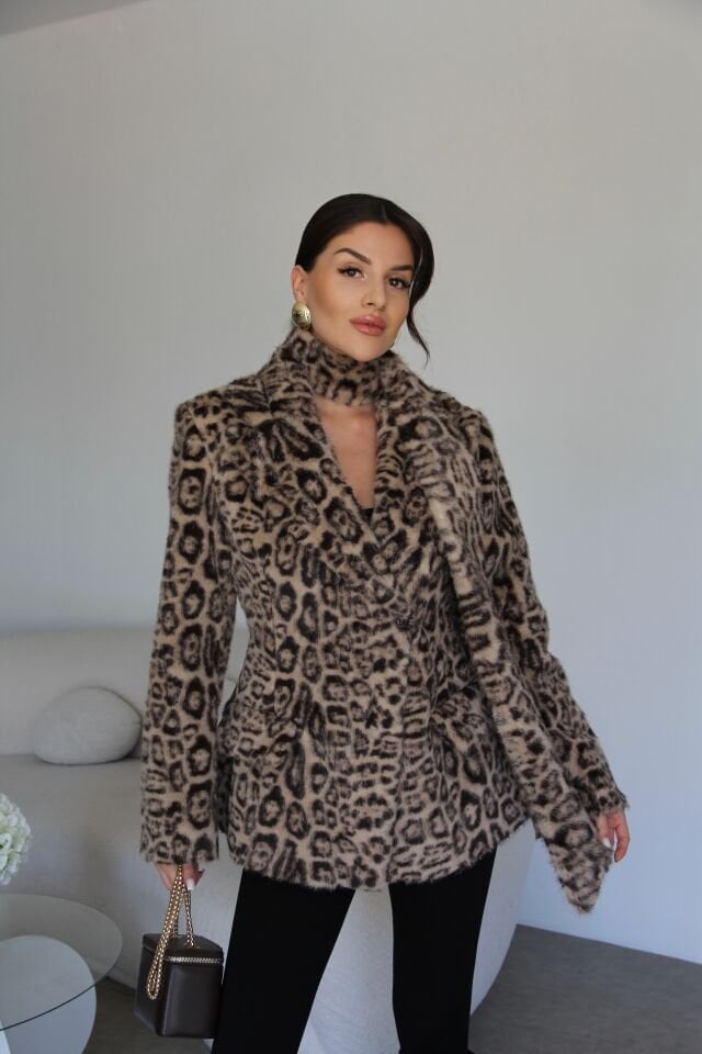 Leopar Desenli Şal Detaylı Astarlı Premium Tasarım Kruvaze Kürk Ceket