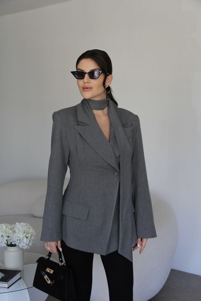 Gri Bele Oturan Kuşak Detaylı Premium Tasarım Blazer Ceket