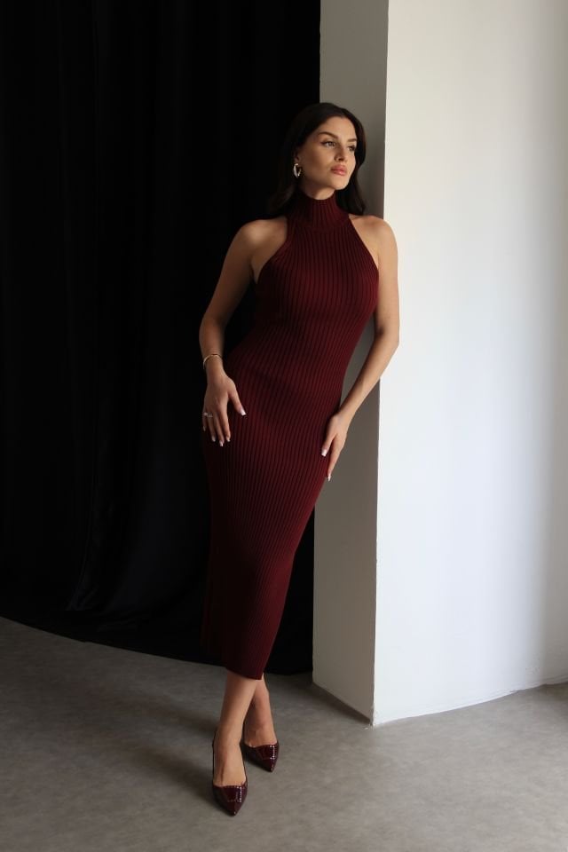 Bordo Yarım Balıkçı Yaka Fitilli Yırtmaçlı Kolsuz Midi Boy Premium Triko Elbise