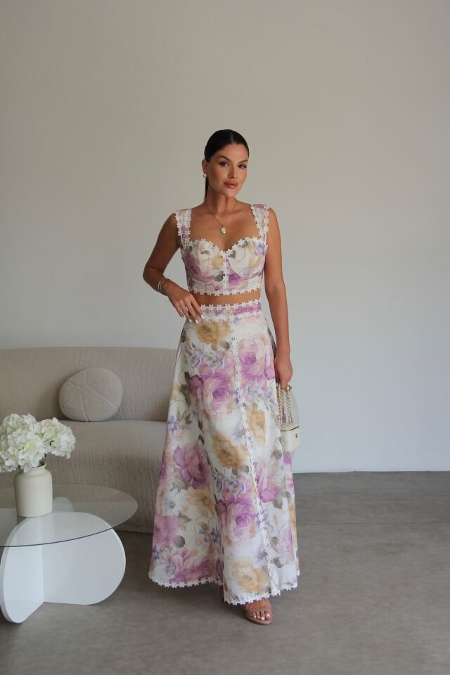 Çiçek Nakışlı Crop Bluz ve Maxi Etekli Premium Tasarım Keten Takım