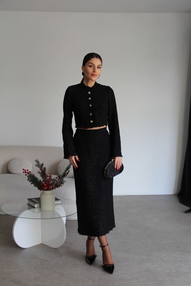 Siyah simli gold düğmeli astarlı tüvit takım