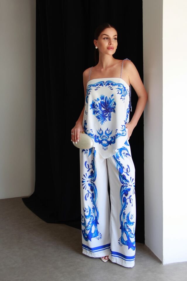 Etnik Desenli Oversize Kesim ip Askılı Crop Bluz ve Pantolon Alt Üst Premium Saten Takım