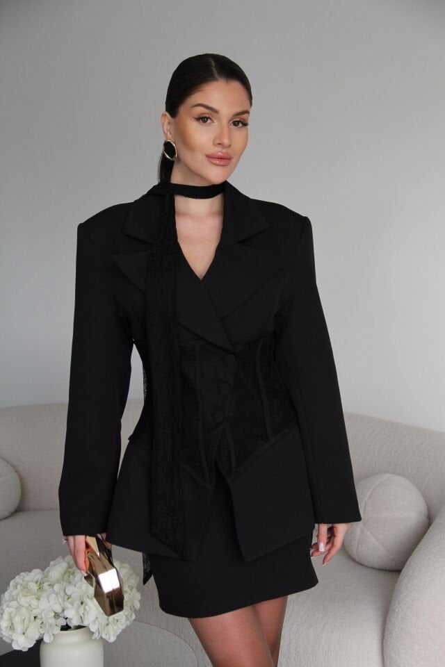 Tül Şallı Dantel Detaylı Korsajlı Ceket ve Mini Etekli Premium 3'lü Siyah Takım