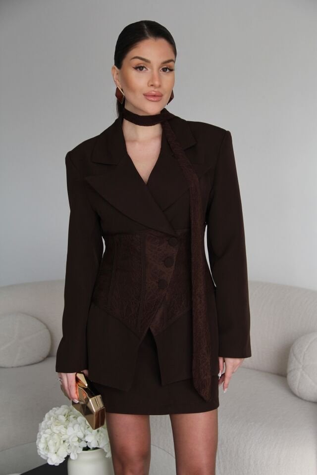 Tül Şallı Dantel Detaylı Korsajlı Ceket ve Mini Etekli Premium 3'lü Kahve Takım