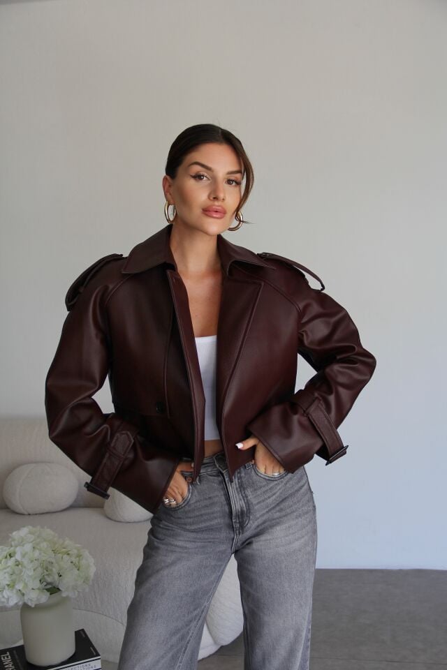 Bordo Önü Düğmeli Astarlı Kısa Premium Deri Ceket