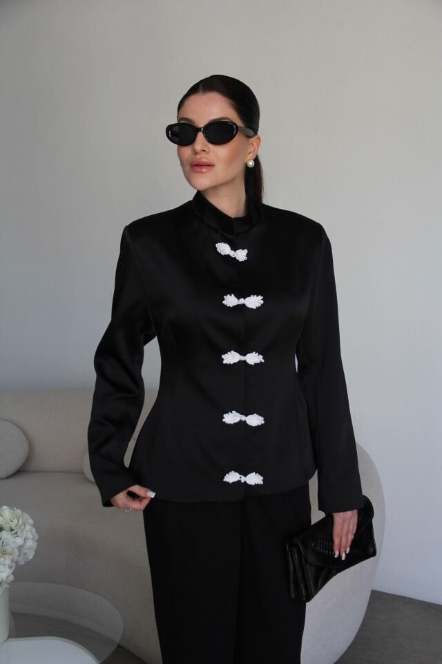 Siyah Napolyon Nakış Düğmeli Astarlı Vatkalı Premium Tasarım Saten Ceket